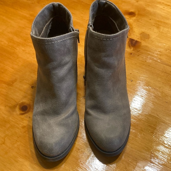 True Craft TC-Eloise Ankle Boots Womens Taupe Size 10M - Picture 2 of 15